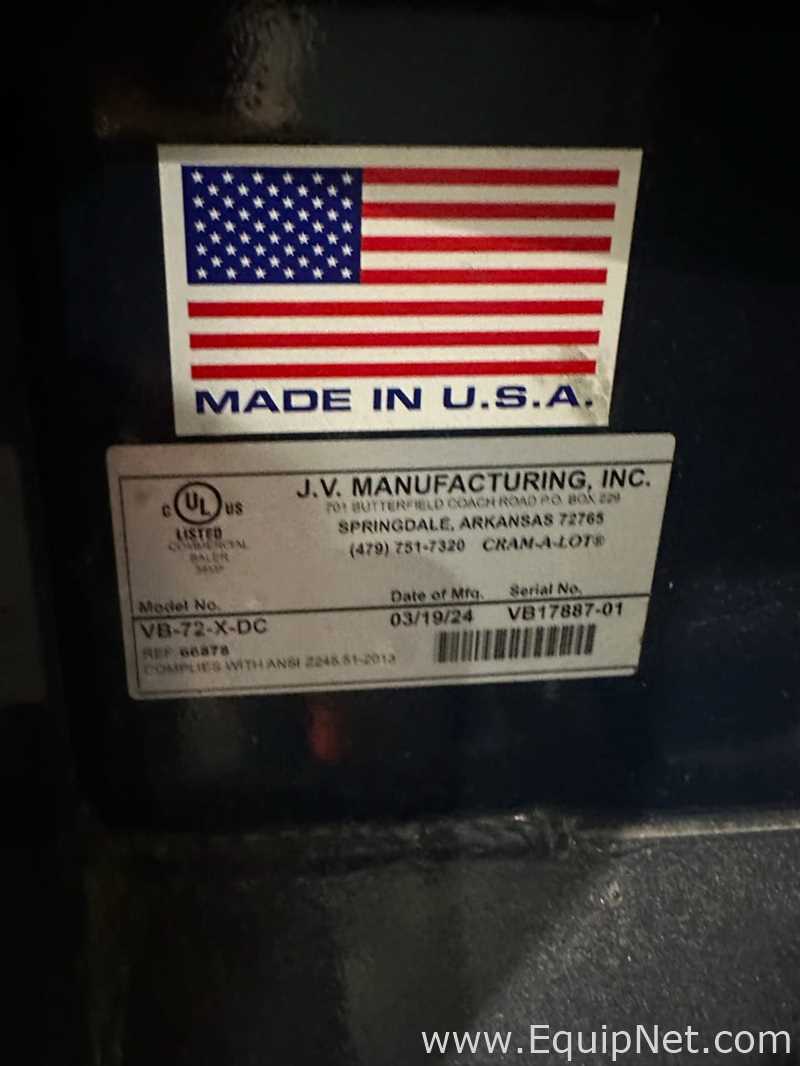 Enfardadeira J.V Manufacturing, Inc. VB-72-X-DC