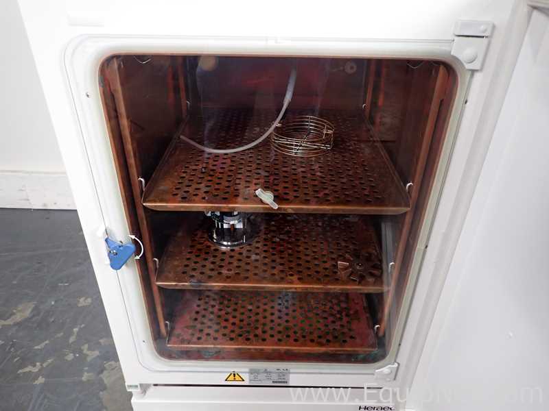 Thermo Scientific HERAcell 150i Double Stack CO2 Incubators