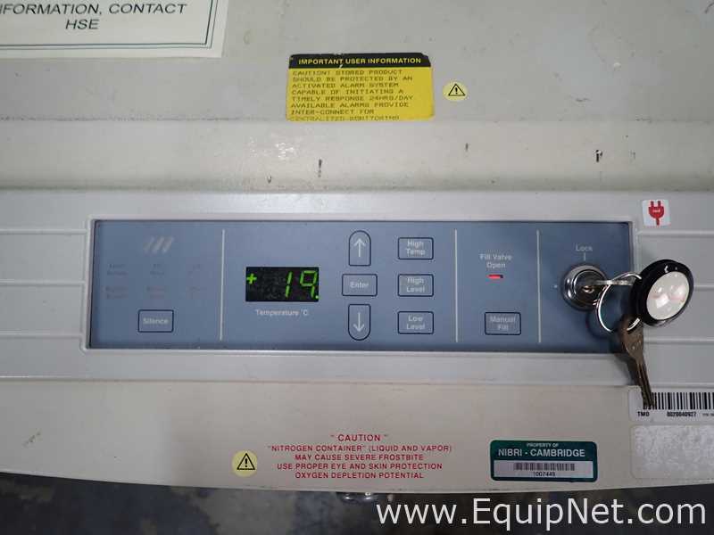 Thermo Fisher Scientific 7402 CryoPlus 2 Liquid Nitrogen Freezer
