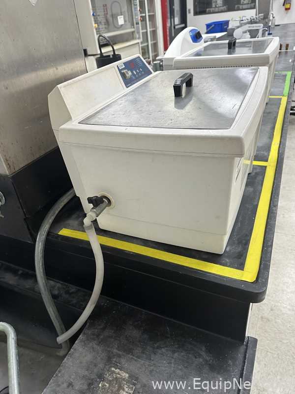 Centrífuga para laboratorio Bransonic 8510R-DTH