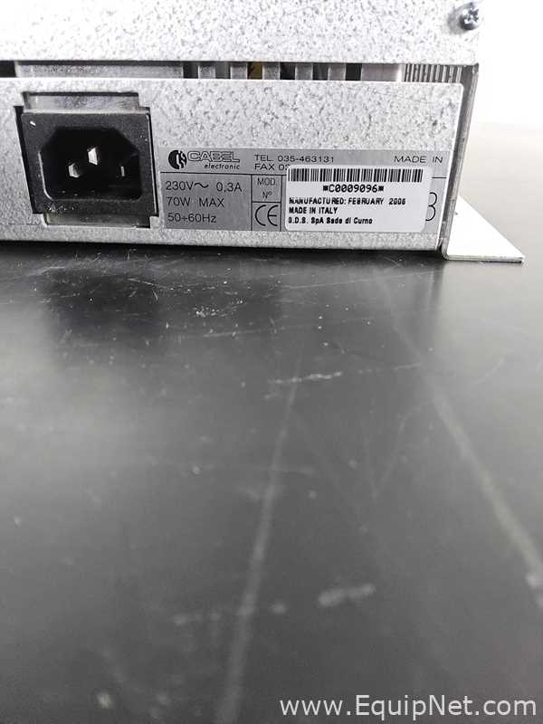 Equipamento de Vídeo Cabel Electronics  .  14 Polegadas