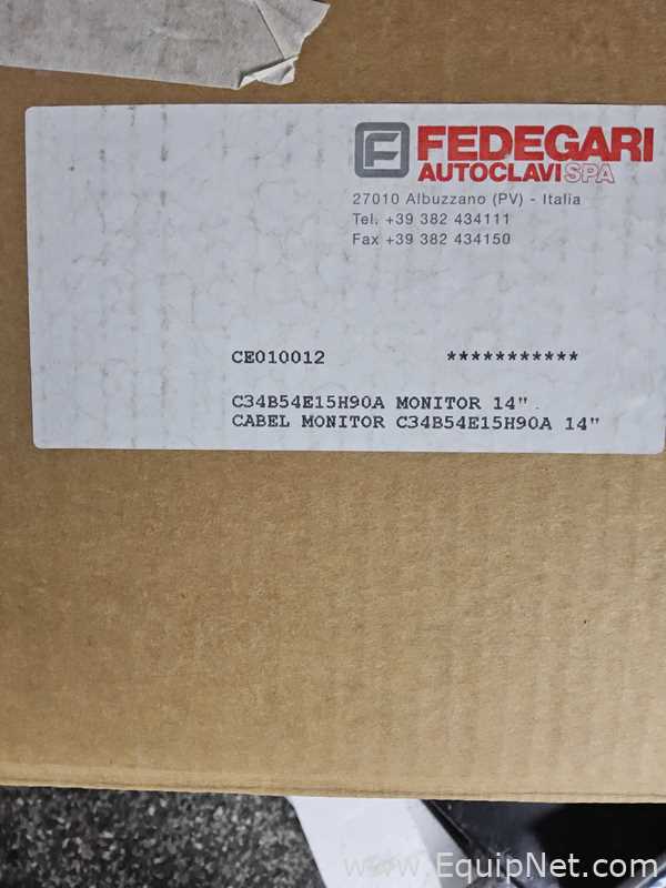Equipamento de Vídeo Cabel Electronics  .  14 Polegadas