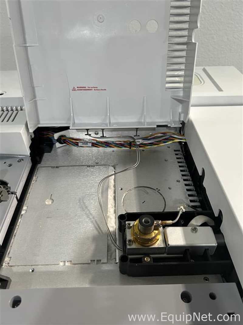 Cromatógrafo de Gas CG Agilent Technologies 6890N