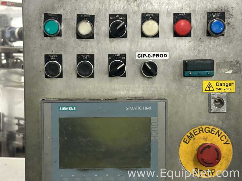 Línea de Lavadora de Botellas Quadrant Equipment LTD 800BPH  - 19ltr complete line