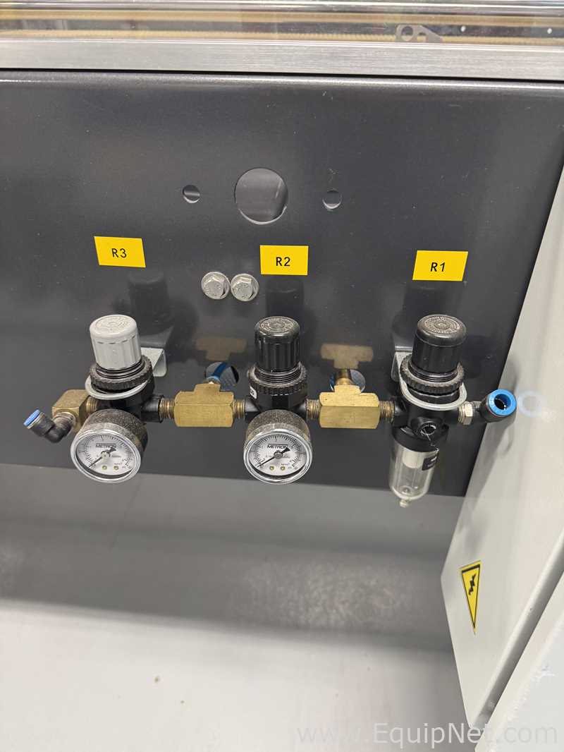 Máquina de Colocar e Tirar Fita The Loveshaw Corporation LD16APMI/50