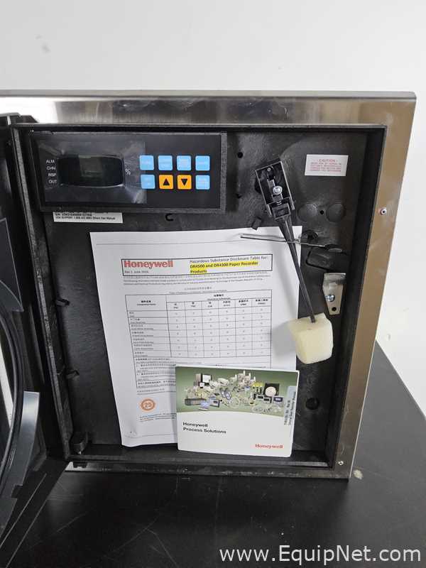 Línea de Registrador de Gráficos Honeywell DR4500. Sin usar