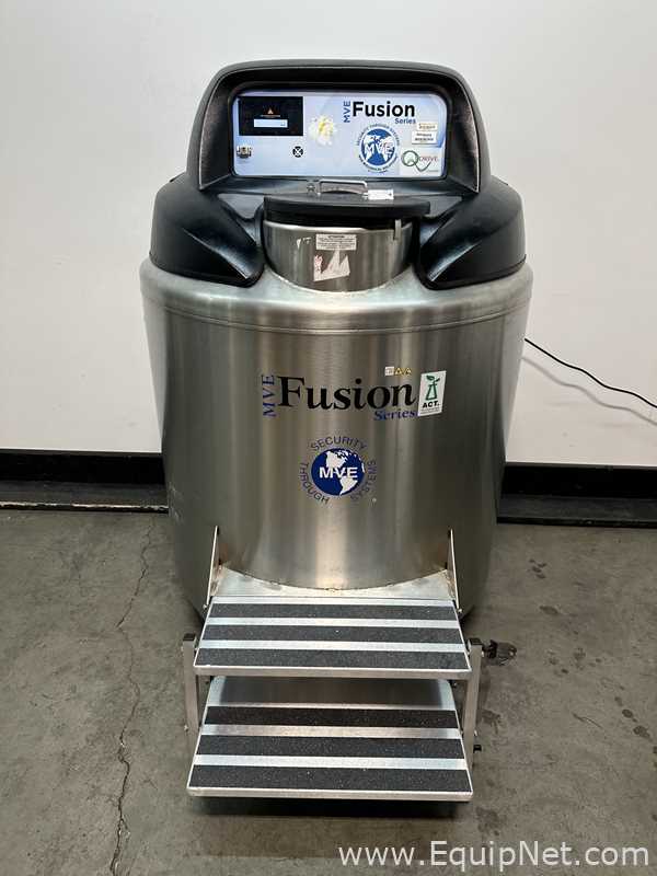 MVE Fusion 1526 PV Cryogenic Freezer