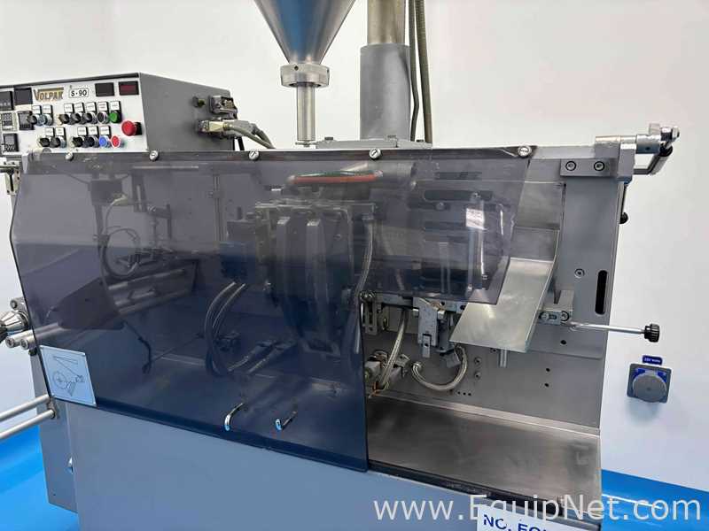 Máquina de Formado, Llenado, Sellado Horizontal Volpak S.90