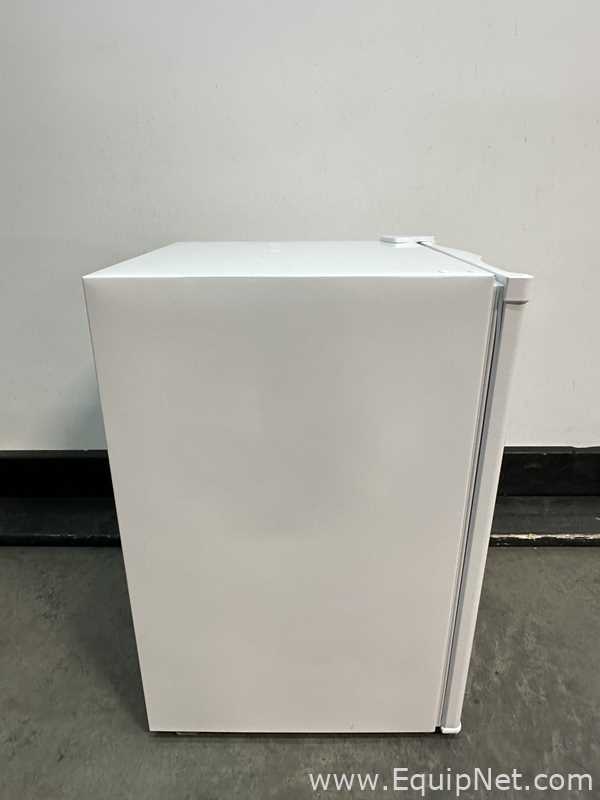 Lot Of 4 VWR HCUCFS-0404 Undercounter Laboratory Refrigerators