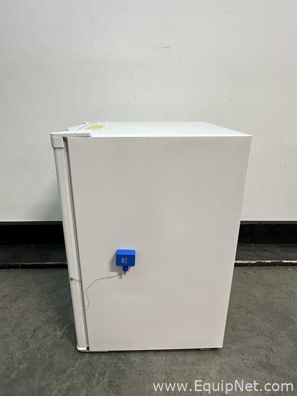 Lot Of 4 VWR HCUCFS-0404 Undercounter Laboratory Refrigerators