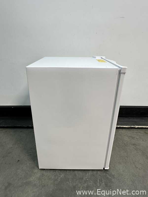Lot Of 4 VWR HCUCFS-0404 Undercounter Laboratory Refrigerators