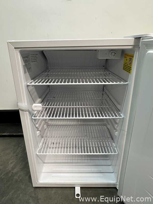 Lot Of 4 VWR HCUCFS-0404 Undercounter Laboratory Refrigerators
