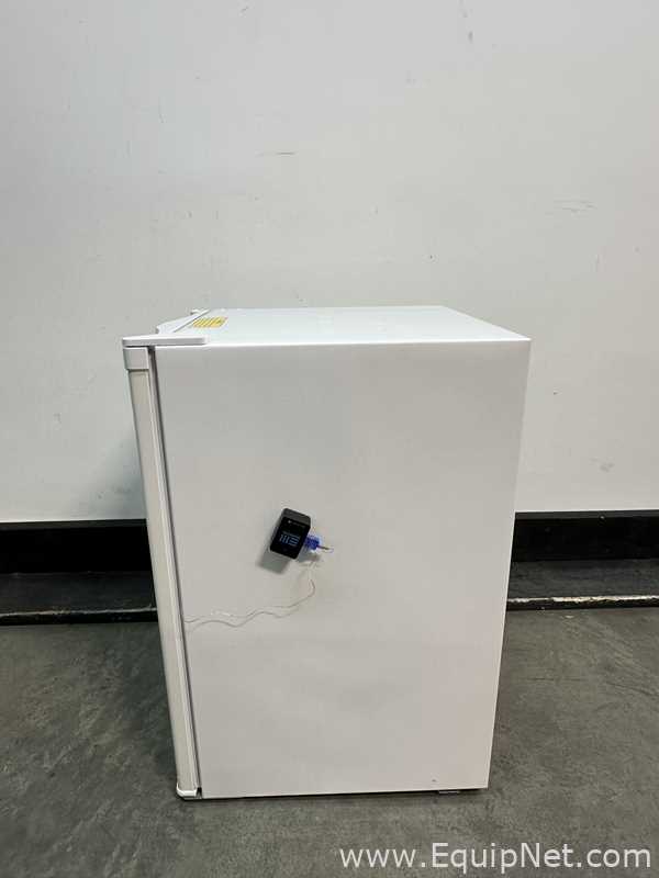 Lot Of 4 VWR HCUCFS-0404 Undercounter Laboratory Refrigerators