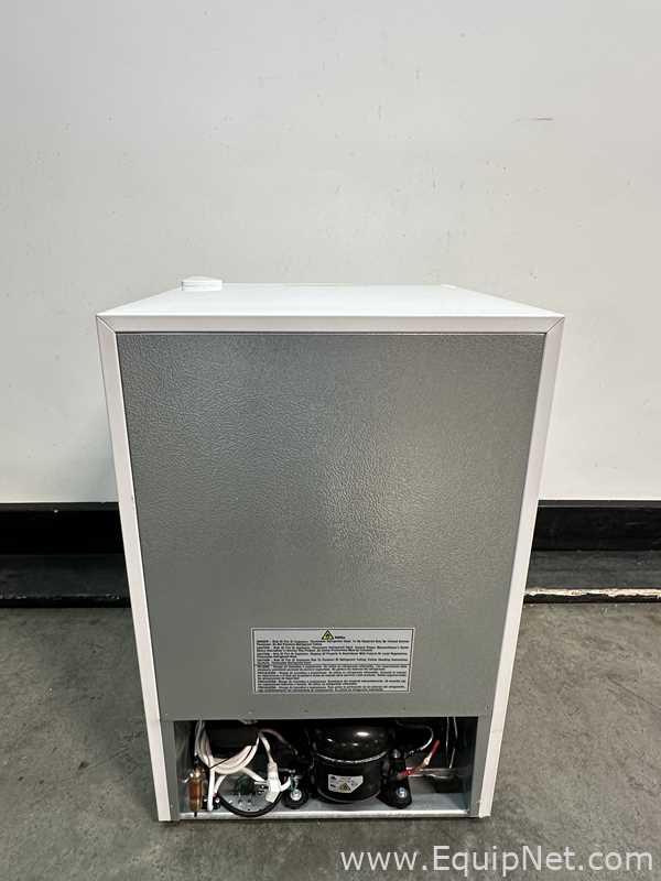 Lot Of 4 VWR HCUCFS-0420 Undercounter Freezers