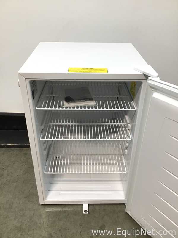 Lot Of 4 VWR HCUCFS-0404 Undercounter Laboratory Refrigerators