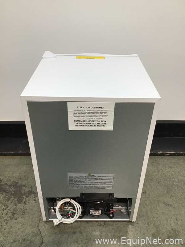 Lot Of 4 VWR HCUCFS-0404 Undercounter Laboratory Refrigerators