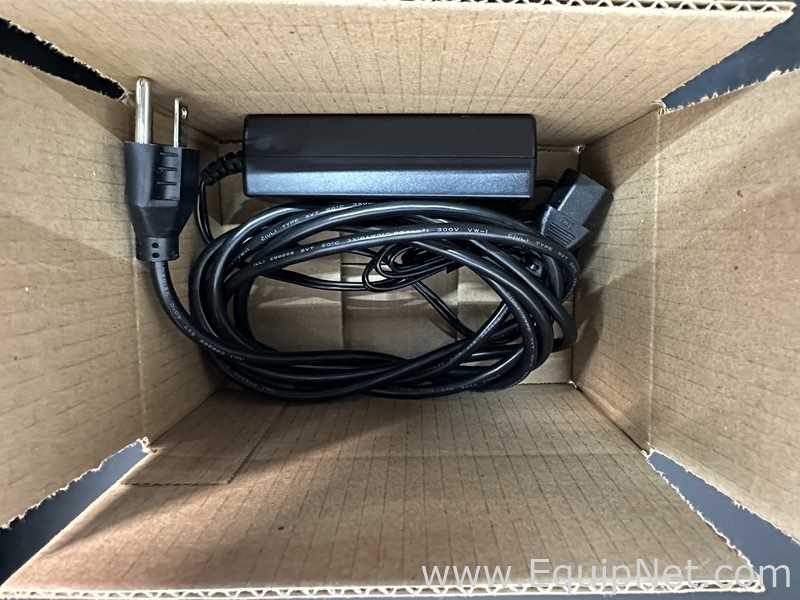 Invitrogen EVOS M5000 Imaging System