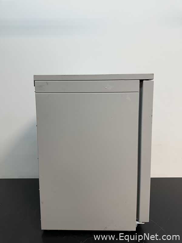 LabNet I-5311-D Incubator