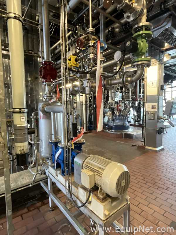 Siemens 2BE11510ZY8-2 Liquuid Ring Vacuum Pump and Condenser Skid
