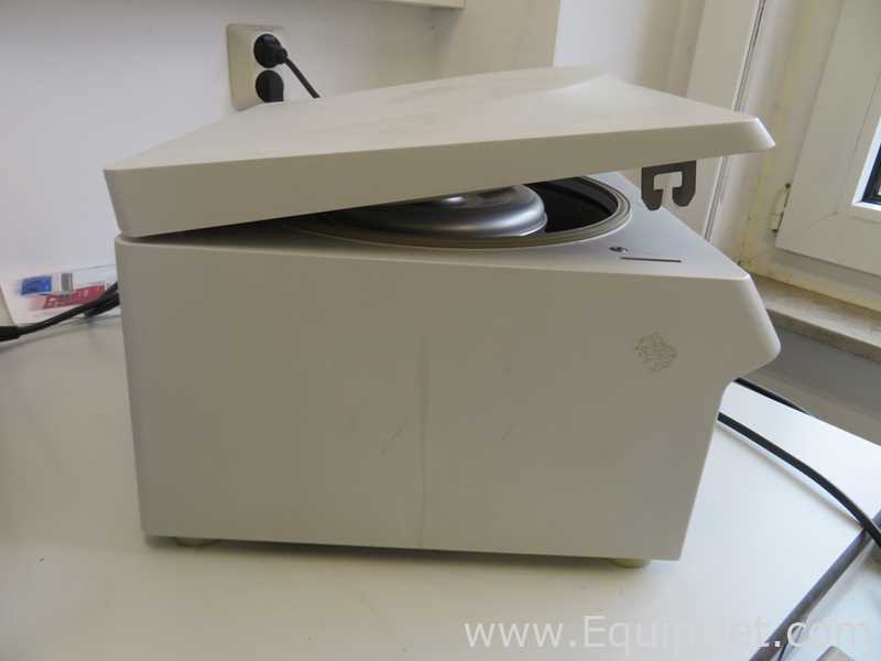 Centrífuga para laboratorio Eppendorf Centrifuge 5417C