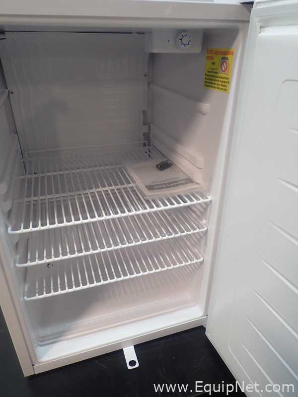 Lot Of 4 VWR HCUCFS-0404 Undercounter Refrigerators