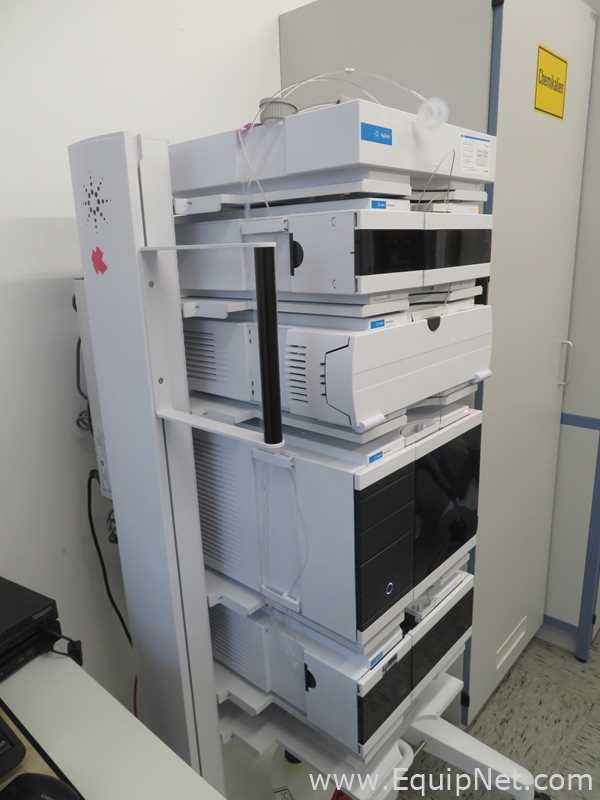 Agilent Technologies 1260 Infinity II HPLC System with 1260 Infinity II VWD Detector