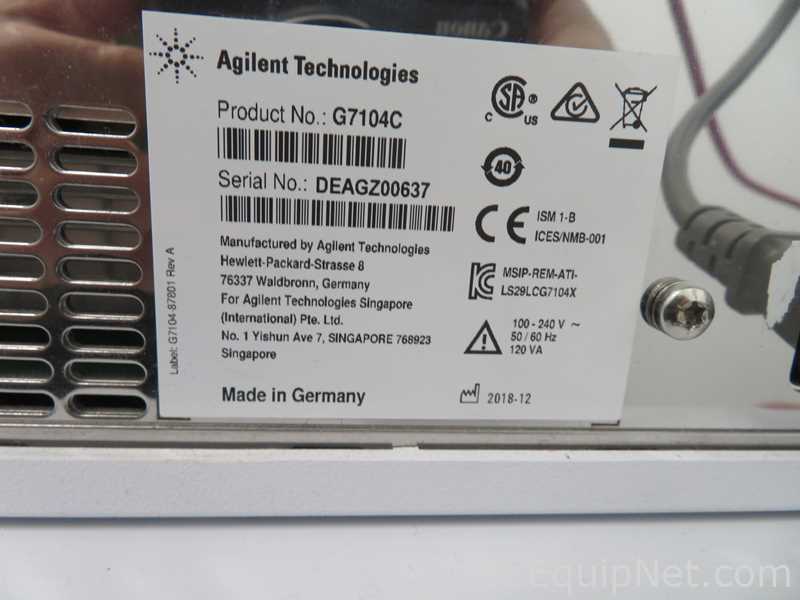 Agilent Technologies 1260 Infinity II HPLC System with 1260 Infinity II VWD Detector