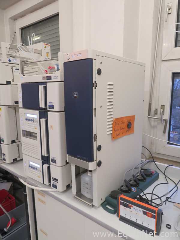 HPLC VWR Hitachi Chromaster