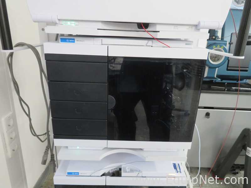 Agilent Technologies 1260 Infinity II HPLC System with VWD Detector