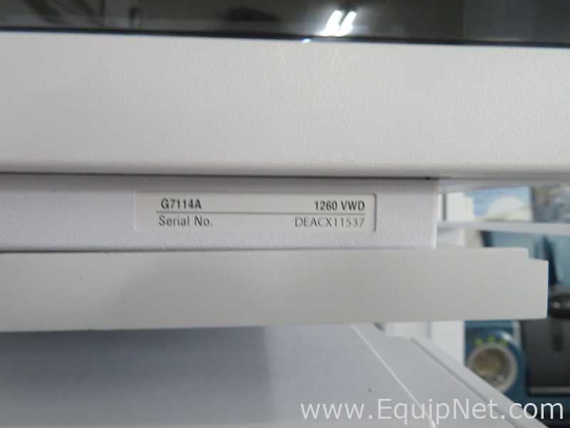 Agilent Technologies 1260 Infinity II HPLC System with VWD Detector