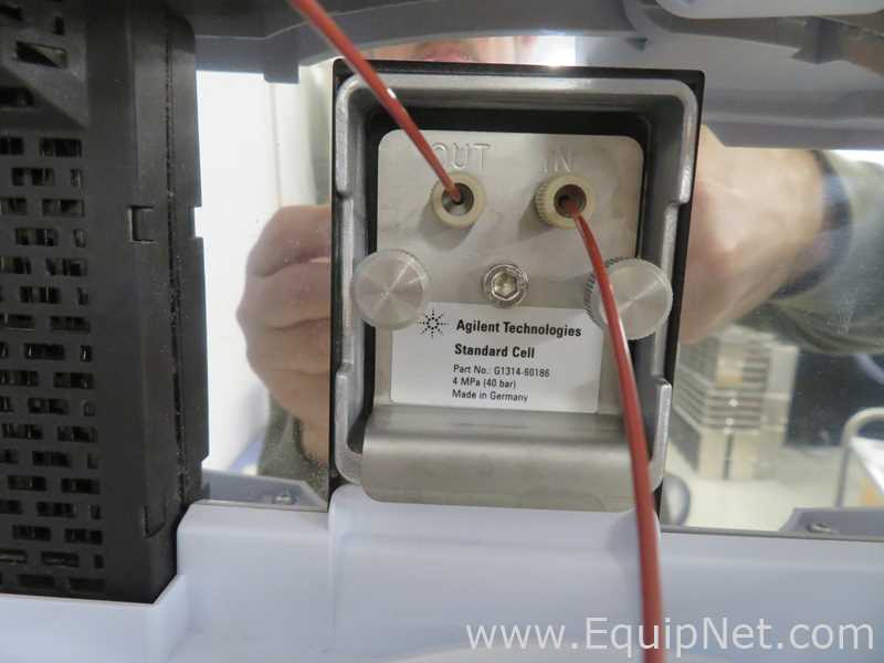 Agilent Technologies 1260 Infinity II HPLC System with VWD Detector