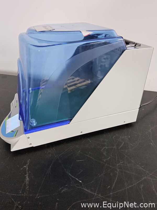 Agitador Benchmark Scientific Inc. Incu-Shaker