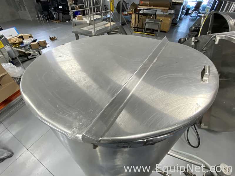 Tanque Acero inoxidable  .  400 Galones