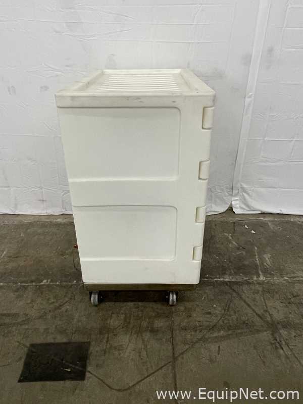 Gabinete de Almacenamiento Eagle  CRA-P22.  22 Galones