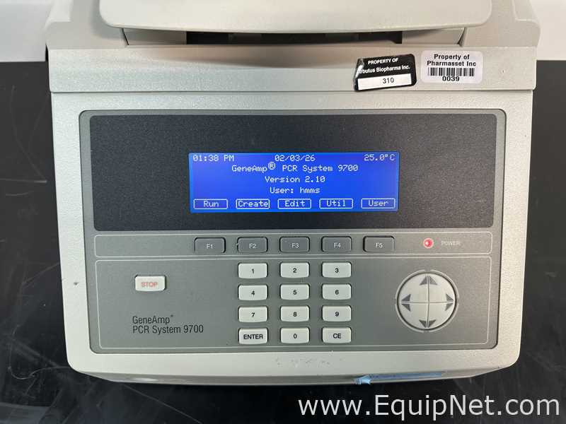 Perkin Elmer GeneAmp PCR System 9700 PCR and Thermal Cycler