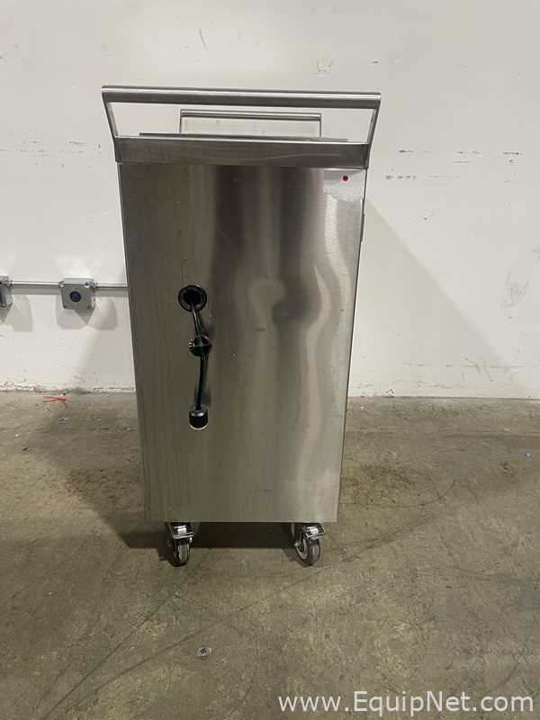 Berlin Equipment Cart