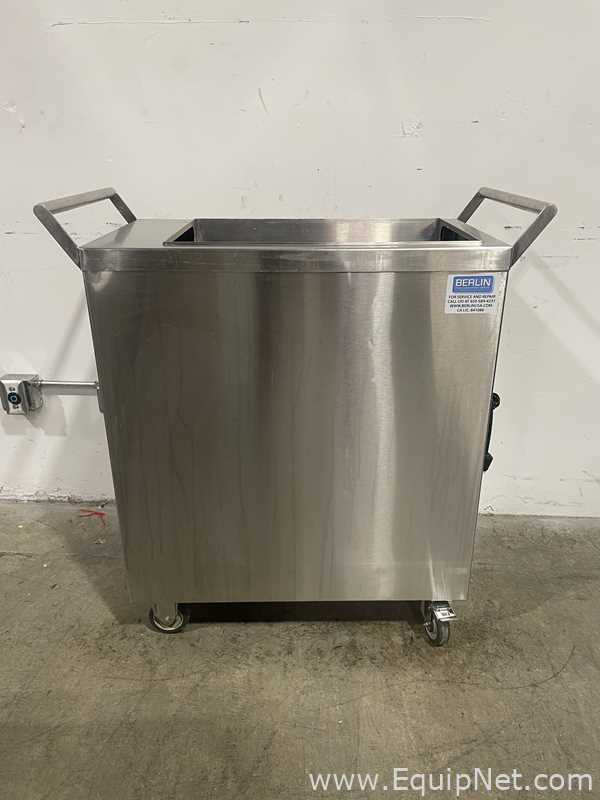 Berlin Equipment Cart