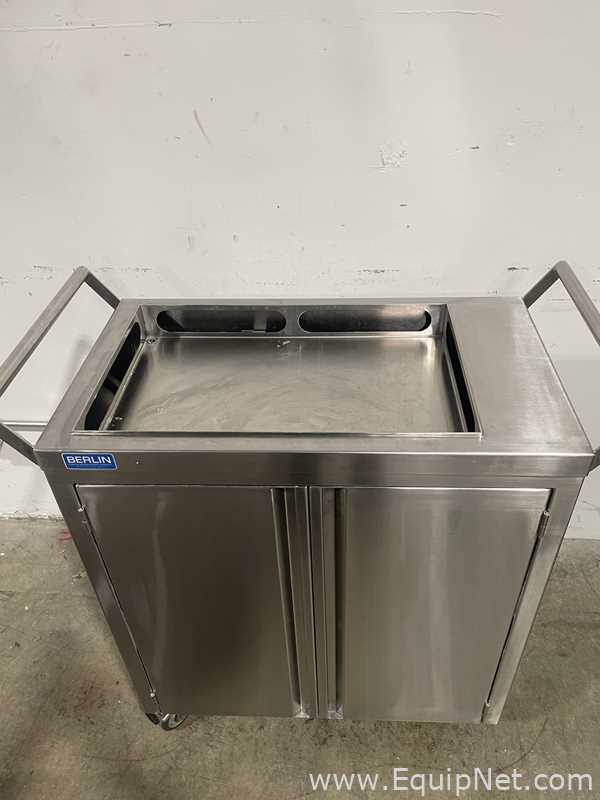 Berlin Equipment Cart