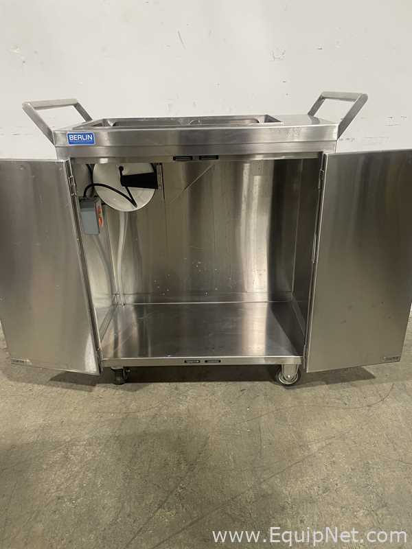 Berlin Equipment Cart