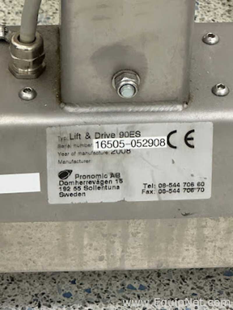R on I Inc. Lift and Drive 90ES Delumper Lift