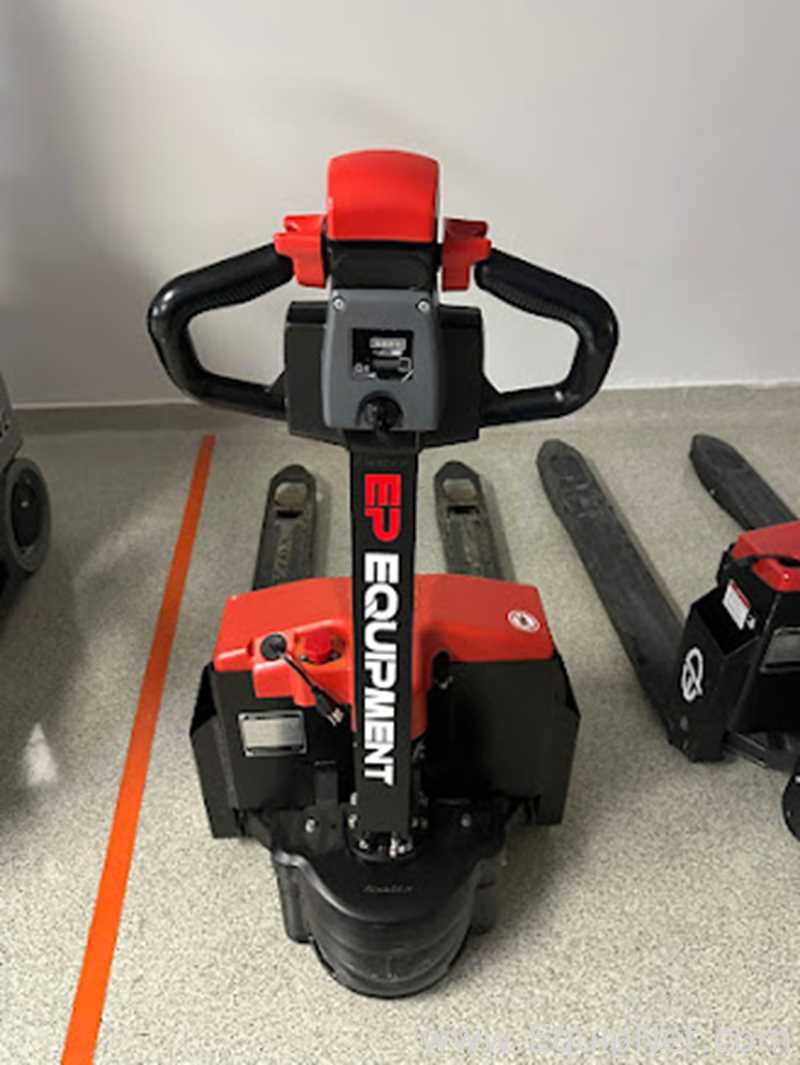 Empilhadeira EP Equipment EPT20-15ET2