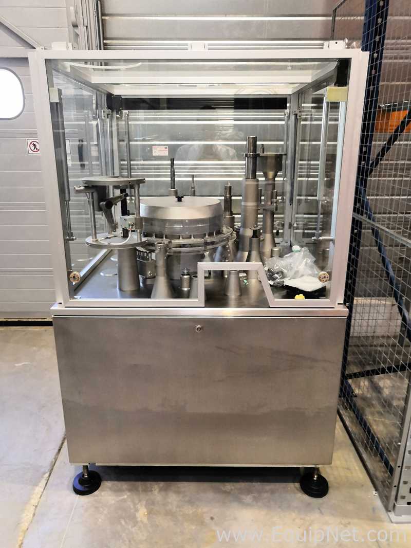 Máquina de Encapsulamento e Envase de Cápsulas Zanasi AZ40