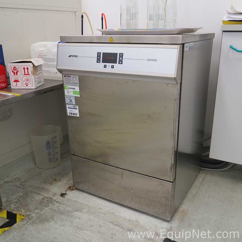 Lavadora e Secador de Vidraria Smeg GW 4060