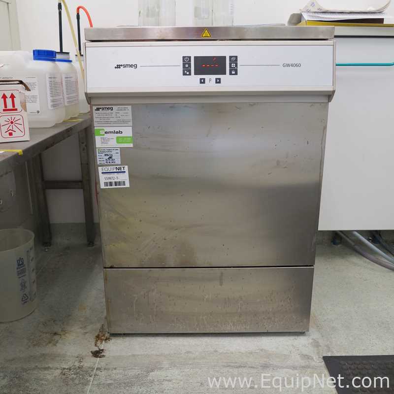 Lavadora e Secador de Vidraria Smeg GW 4060
