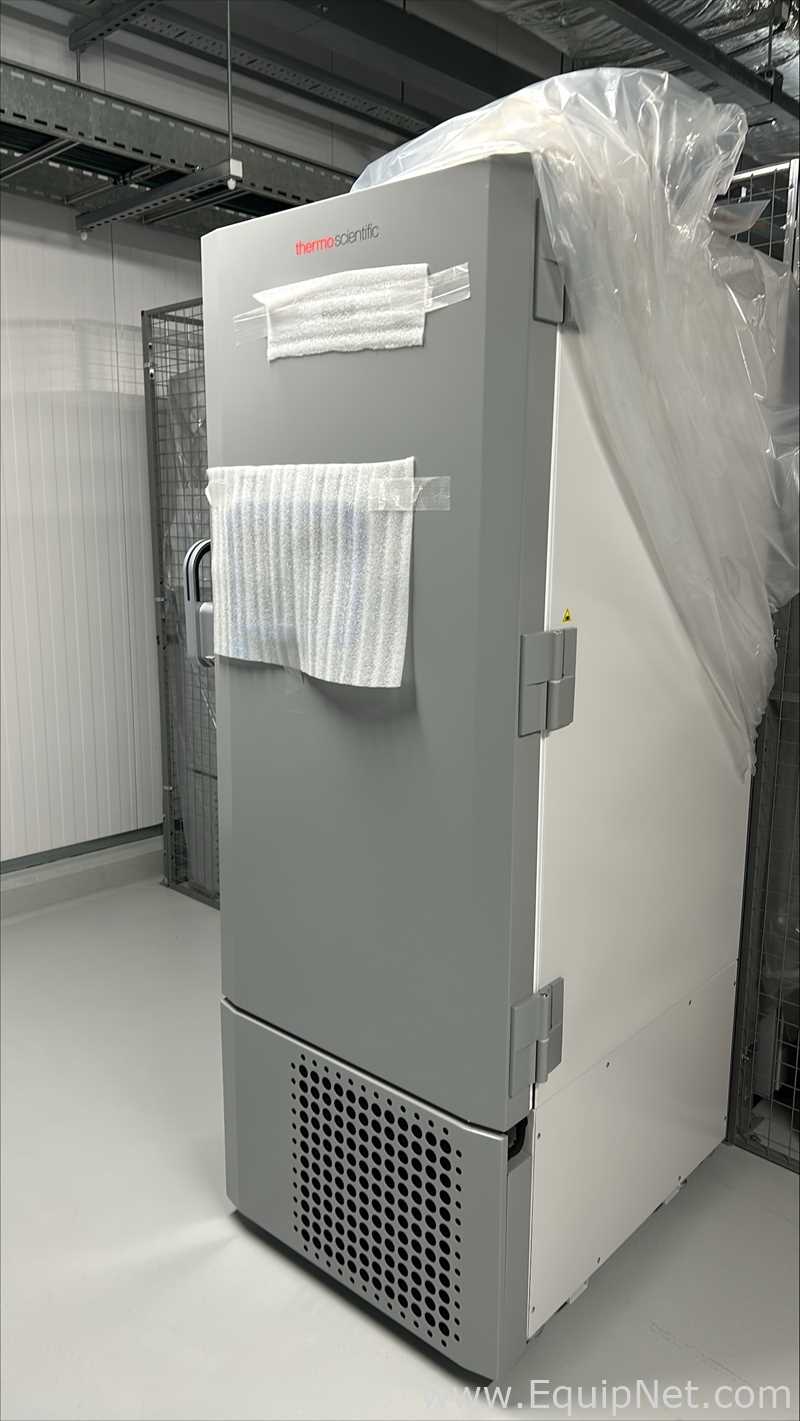 Unused Thermo Scientific TSX Series Ultra Low freezer TSX40086V
