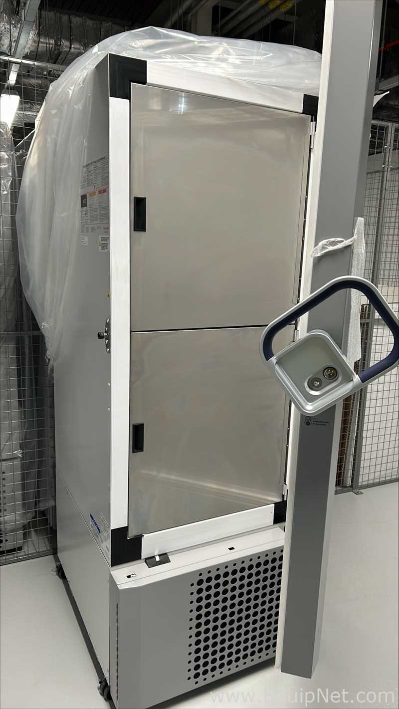 Unused Thermo Scientific TSX Series Ultra Low freezer TSX40086V