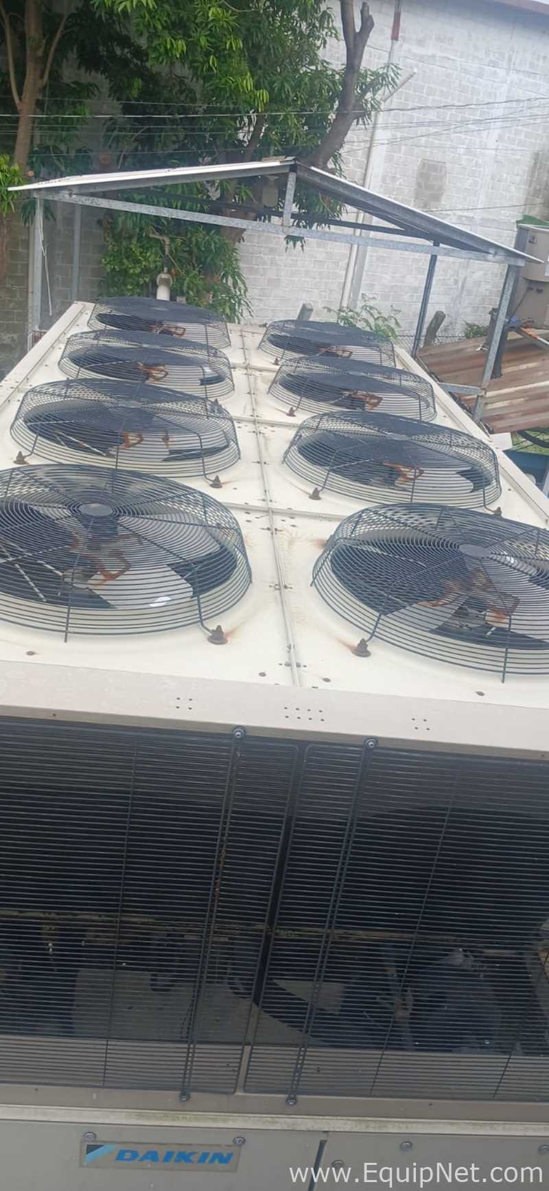 Enfriador Daikin AGZ120EDSEMNN00.  115 Toneladas
