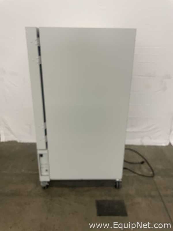 Binder KB240 Lab Incubator