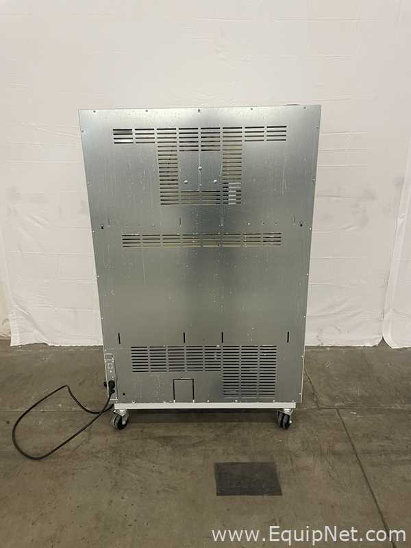 Binder KB240 Lab Incubator