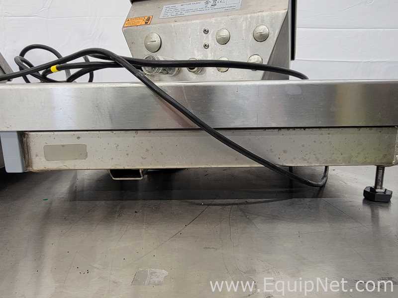 Lot of 2 Mettler Toledo IND560 Scale